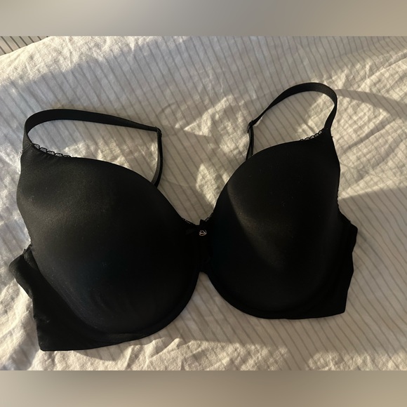Victoria Secret Perfect Coverage Bra 38DD black - Picture 1 of 3